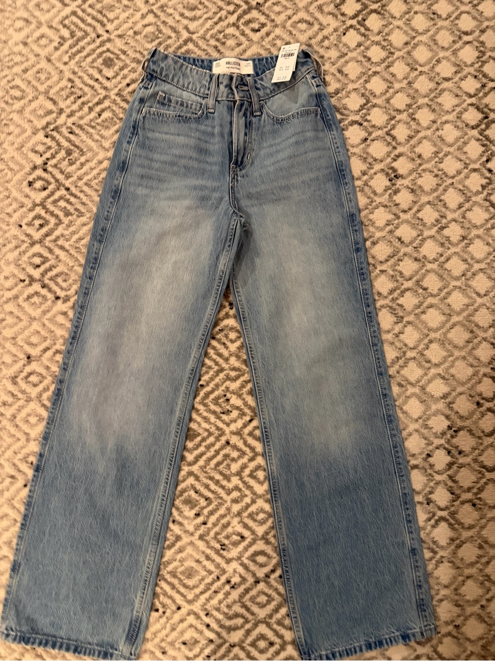 Hollister jeans, NWT, size 23